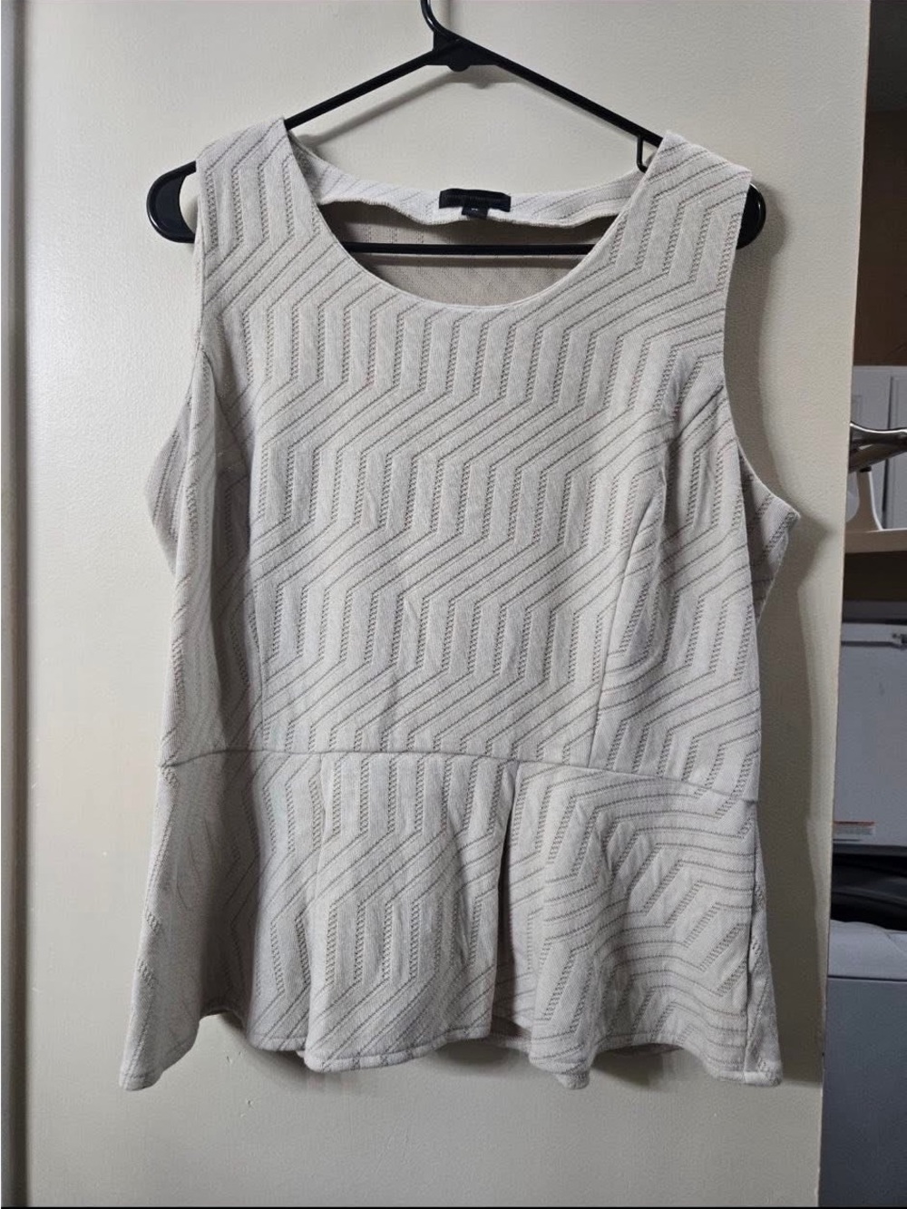 Women’s Sleeveless Textured Peplum Top - Beige